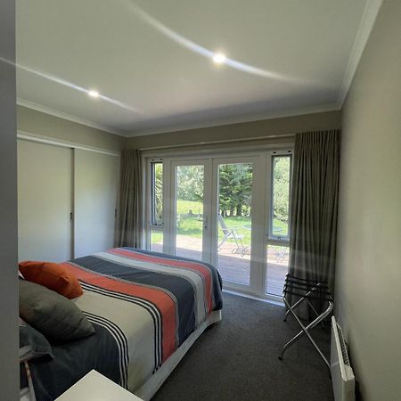 Guest Wing In Richmond Downs Appartement Walton Buitenkant foto