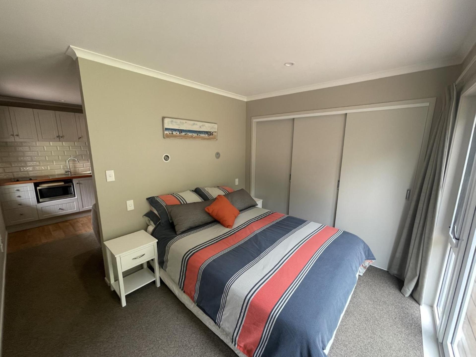Guest Wing In Richmond Downs Appartement Walton Buitenkant foto